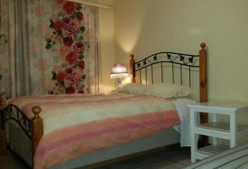 Pension Ebenezer Guest House Bluewater Bay 9