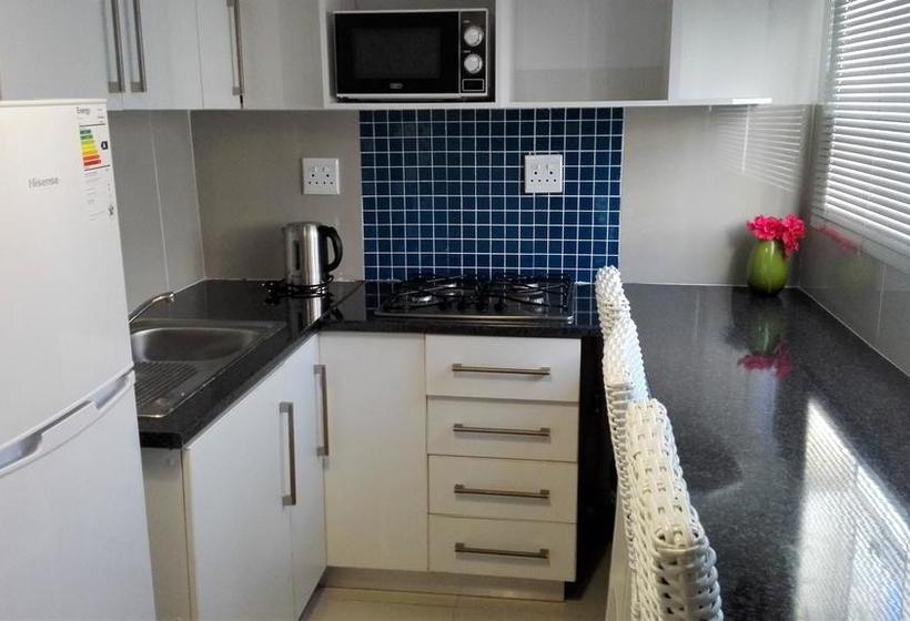 Hostel Saldanha Bay Lodge 15