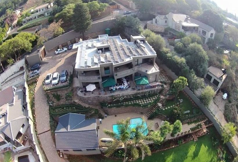 Pensión Over The Moon Guesthouse Gauteng