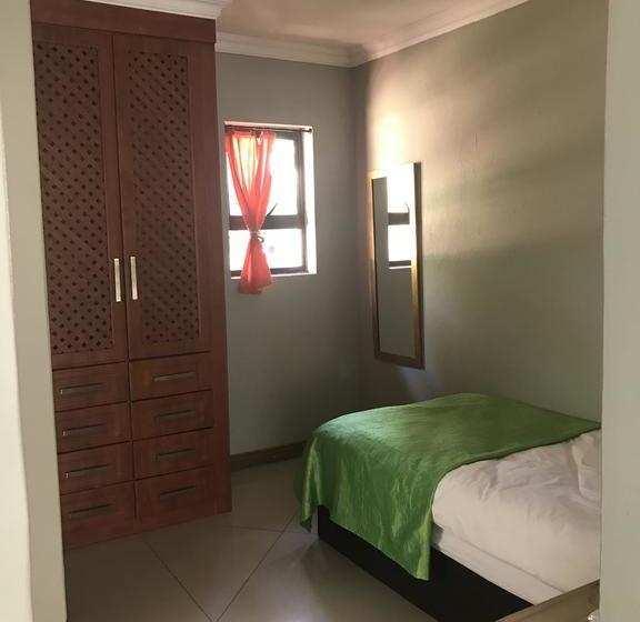 Pension Aramesh Luxury Guesthouse 10