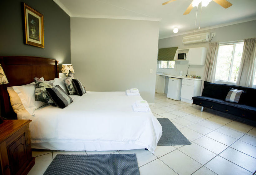 Pension Loerie Guesthouse 3