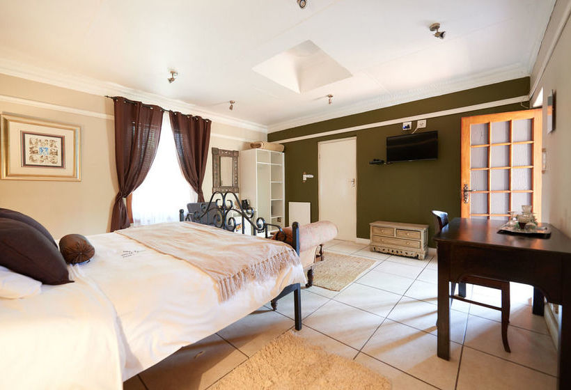 Pension 84 On Fourth 10