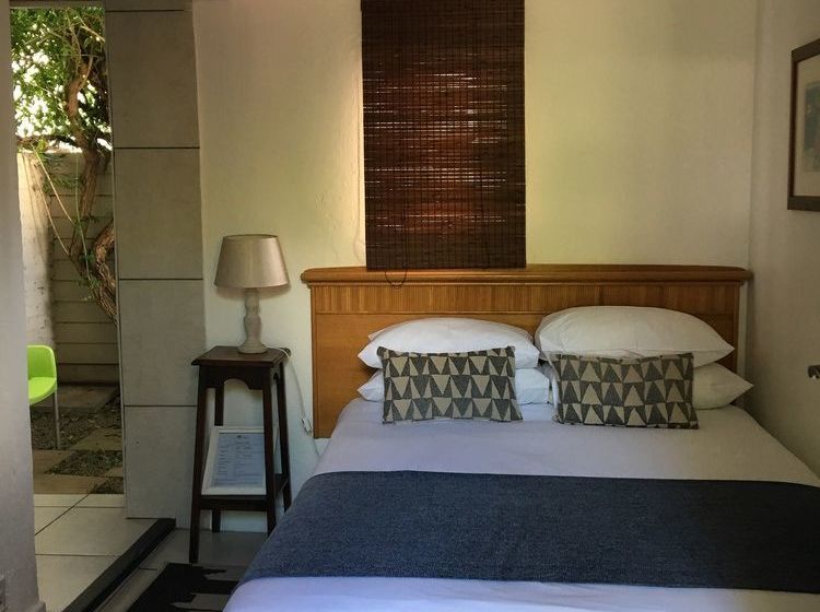 Pension 84 On Fourth 16