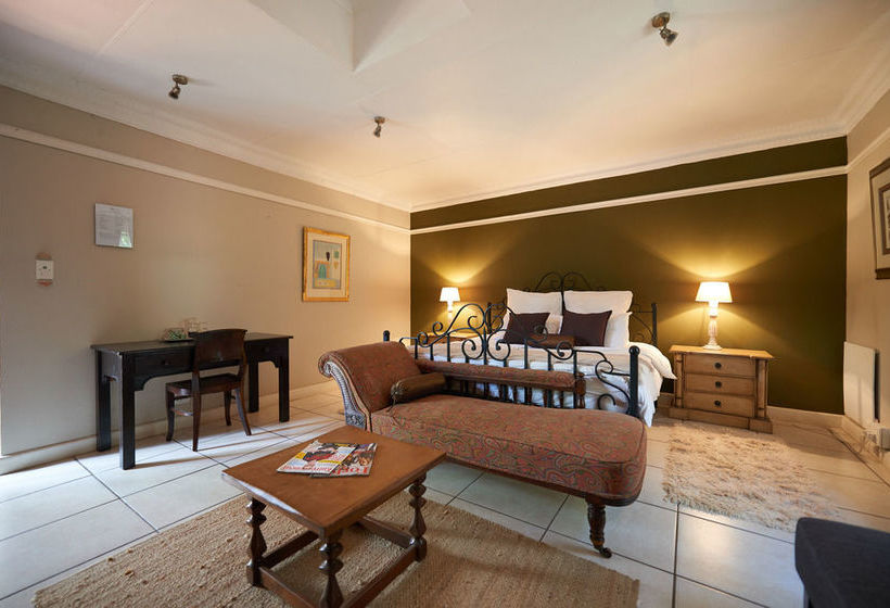 Pension 84 On Fourth 9