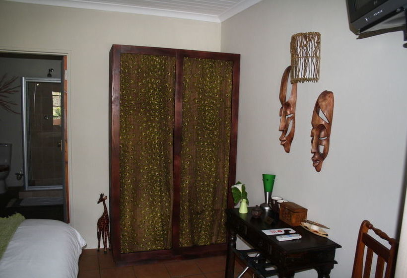 Pension Khashamongo Guesthouse 3