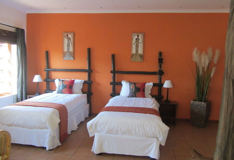 Pension Khashamongo Guesthouse 8