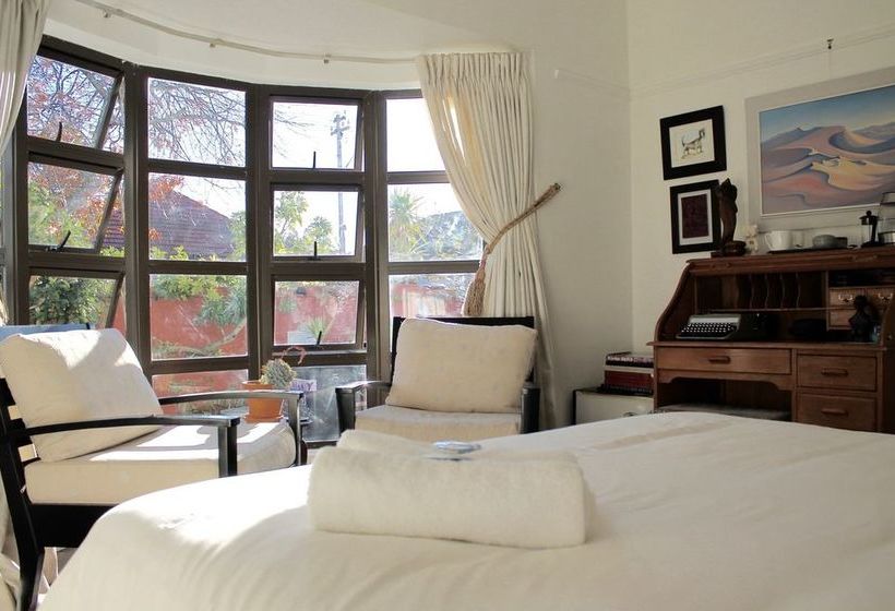 The John Bauer Pottery Studio And B&b 11