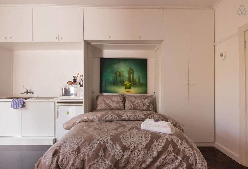 The John Bauer Pottery Studio And B&b 3