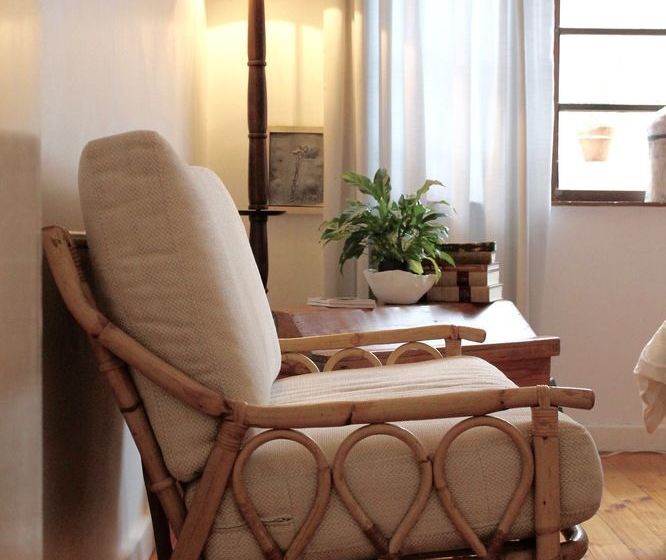 The John Bauer Pottery Studio And B&b 8