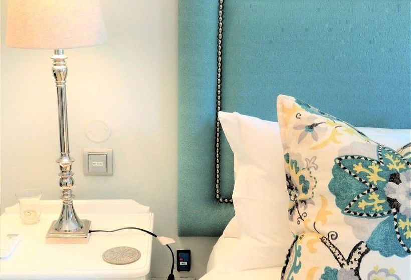 Sunset Beach Bellemar Residences 13