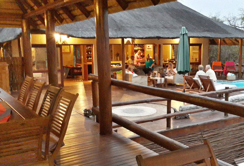 Hotel Sausage Tree Safari Camp 20