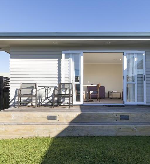 Motel Colonial Court Motor Inn 8