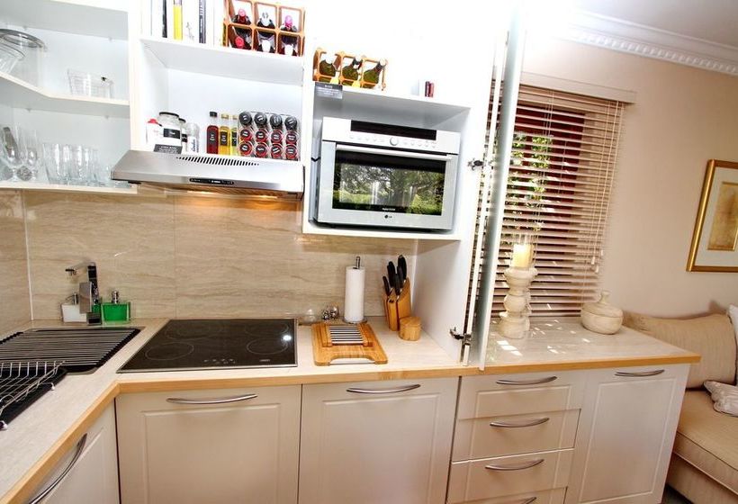 Constantia Garden Suites 8