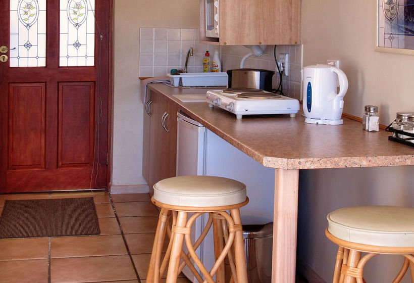 Bed and Breakfast Paradise Found 4