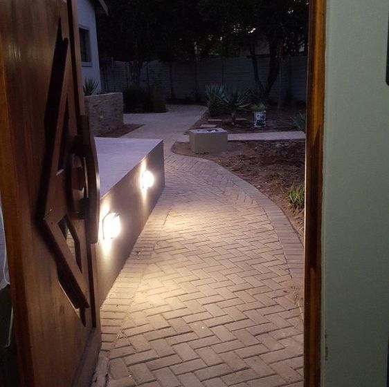 Pension Aerotropolis Guest Lodge 2