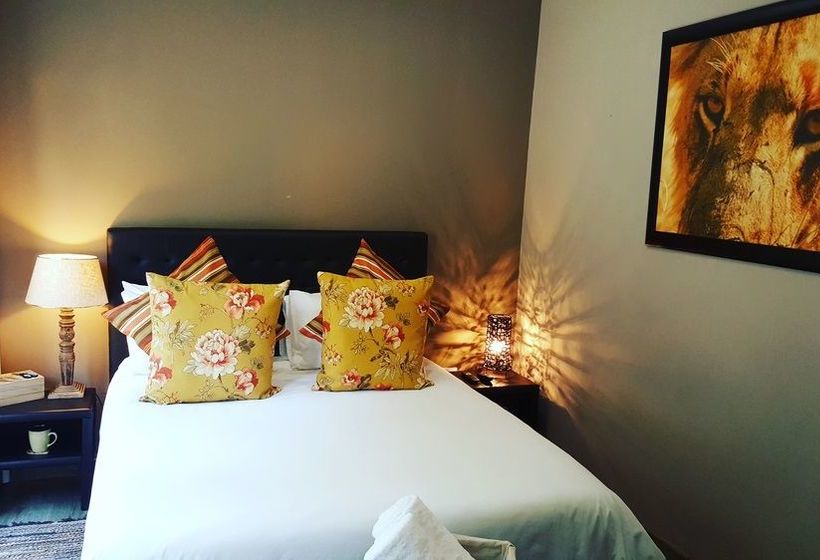 Pension Aerotropolis Guest Lodge 6