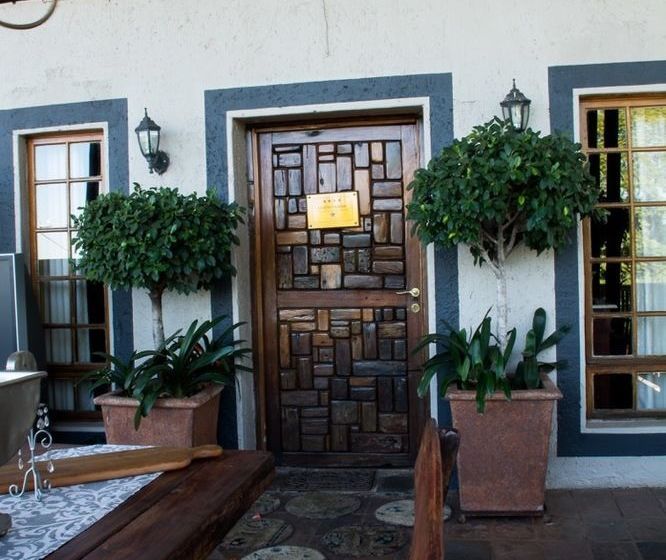 Pension A Bed Above 11