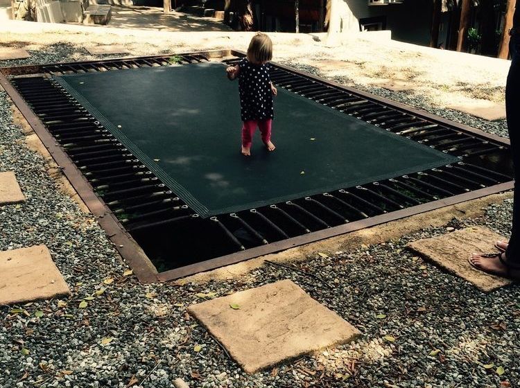 Pension A Bed Above 19