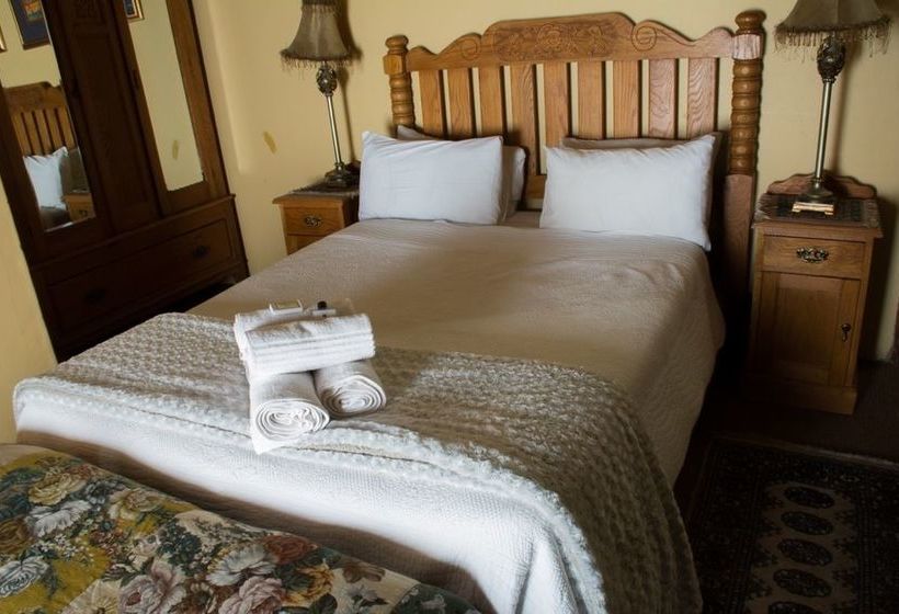 Pension A Bed Above 2