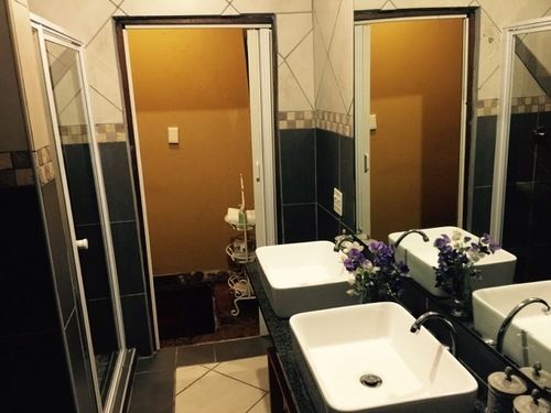 Pension A Bed Above 3