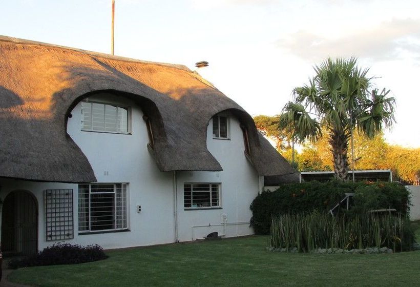 Bed and Breakfast Acacia House Executive Suite 9