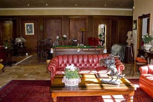 Kennedy's Beach Villa 11