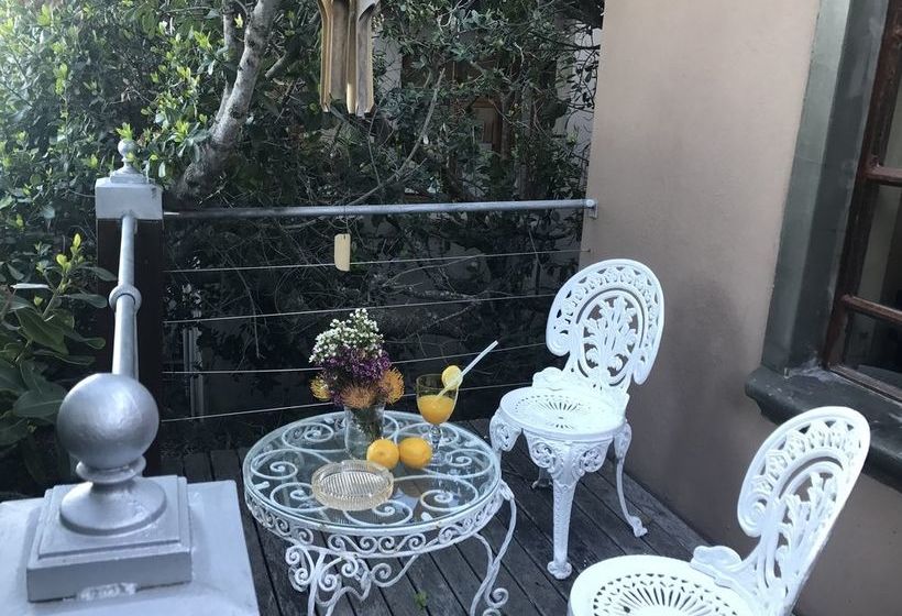 Kennedy's Beach Villa 18