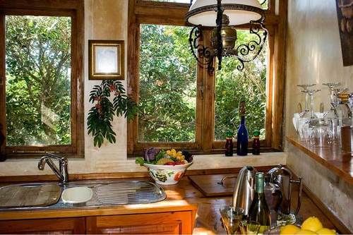 Kennedy's Beach Villa 8