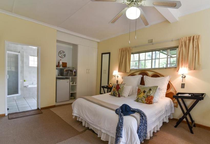 Bed and Breakfast Random Harvest Country Cottages 13