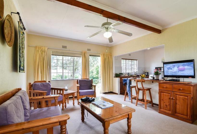 Bed and Breakfast Random Harvest Country Cottages 14