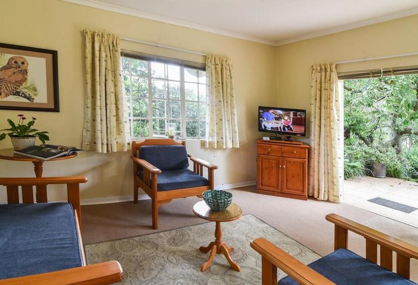 Bed and Breakfast Random Harvest Country Cottages 20