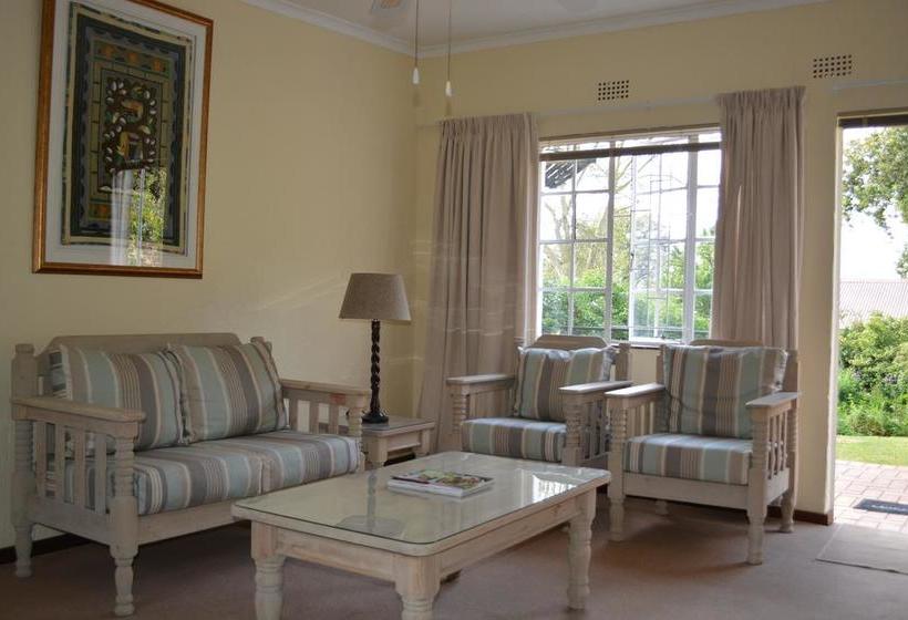 Bed and Breakfast Random Harvest Country Cottages 3