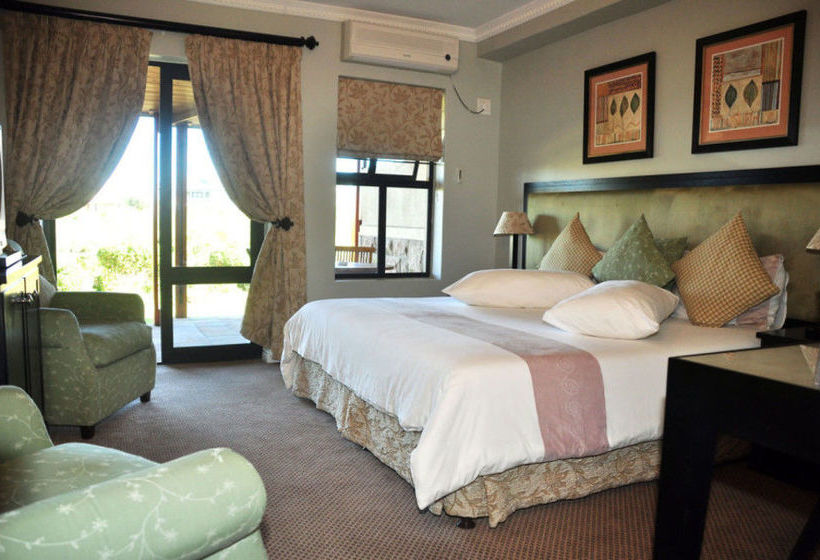 The Lodge At Atlantic Beach 4