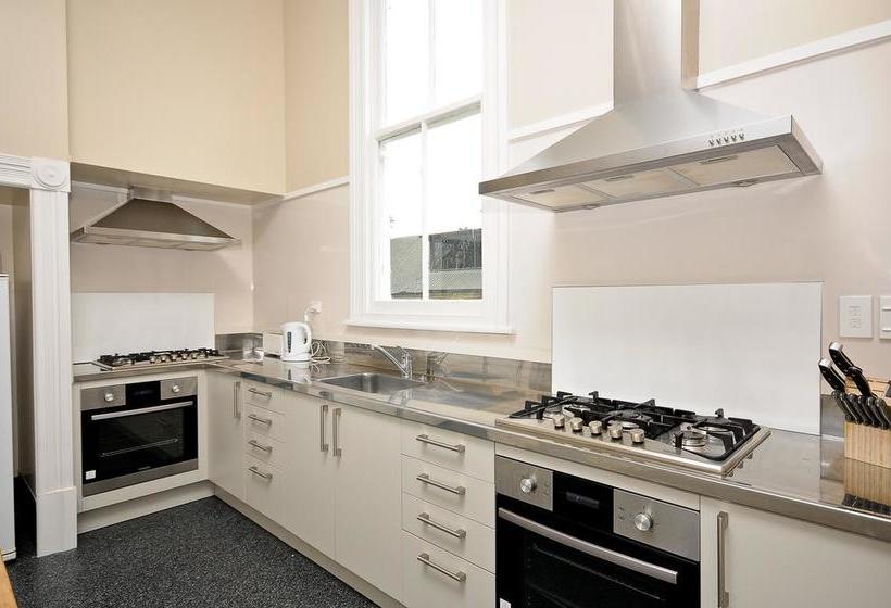 Motel Valmai House 6