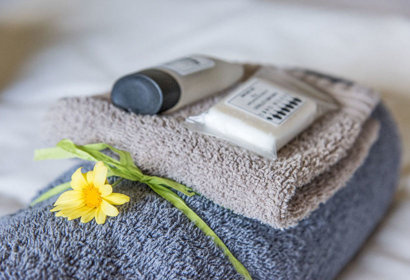 Seven Oaks Vineyard Cottages 12