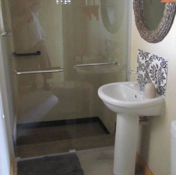 Seven Oaks Vineyard Cottages 16