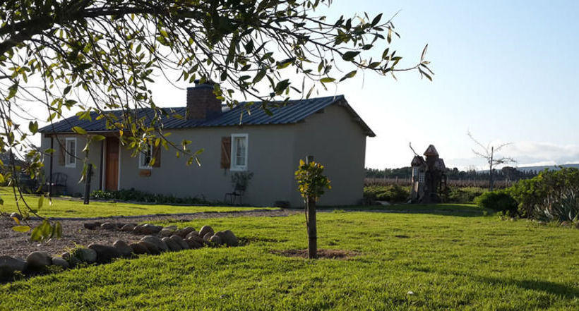 Seven Oaks Vineyard Cottages 19