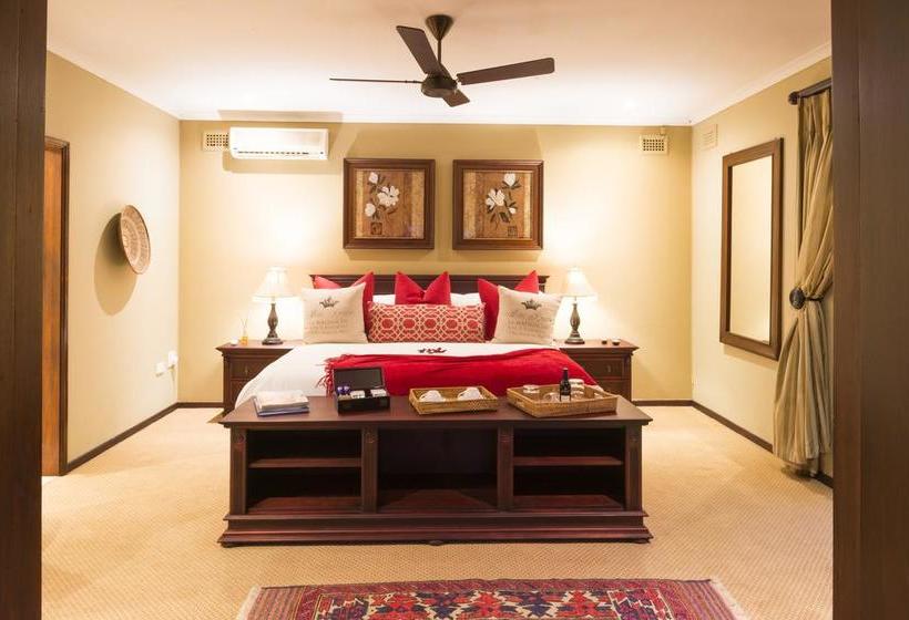 Pension Five Burnham 10