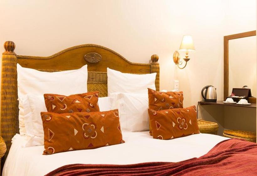 Pension Five Burnham 19