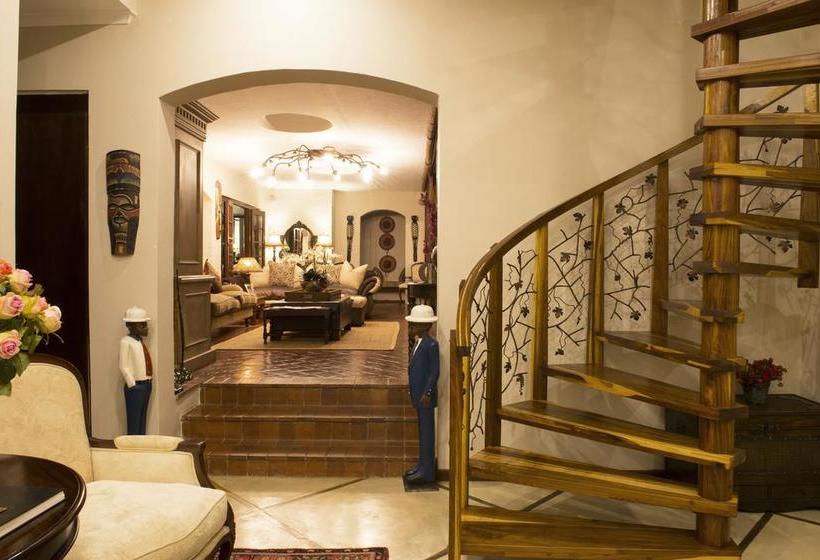 Pension Five Burnham 4