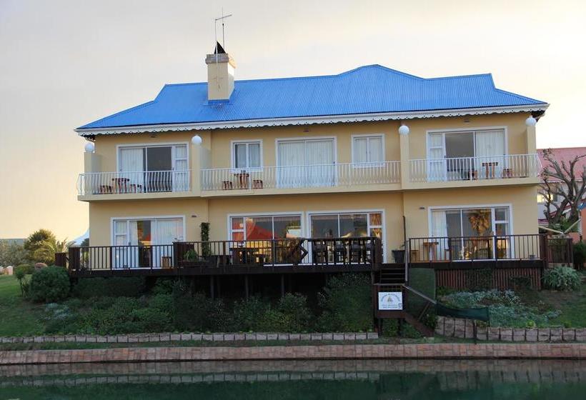 Marina Martinique Bed And Breakfast 4