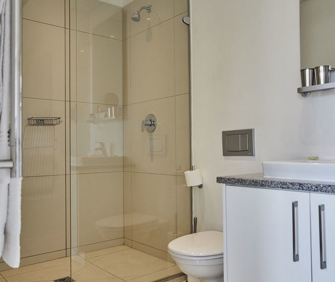 Antrim Luxury Apartment 506 6