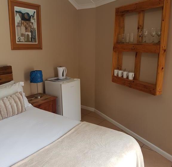 Hostel Oasis Shanti Backpackers 14