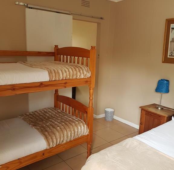 Hostel Oasis Shanti Backpackers 15