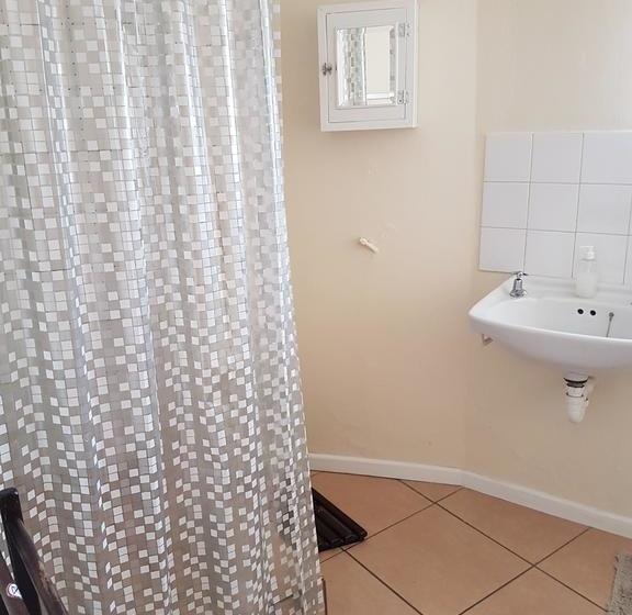 Hostel Oasis Shanti Backpackers 17