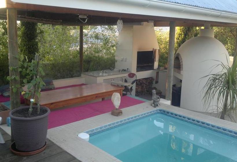 Hostel Oasis Shanti Backpackers 20