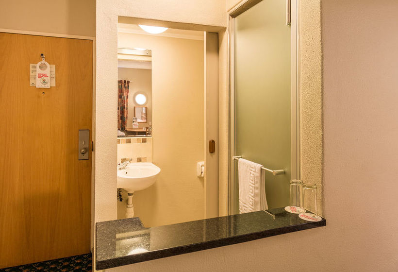 Hotel Road Lodge Mbombela 16