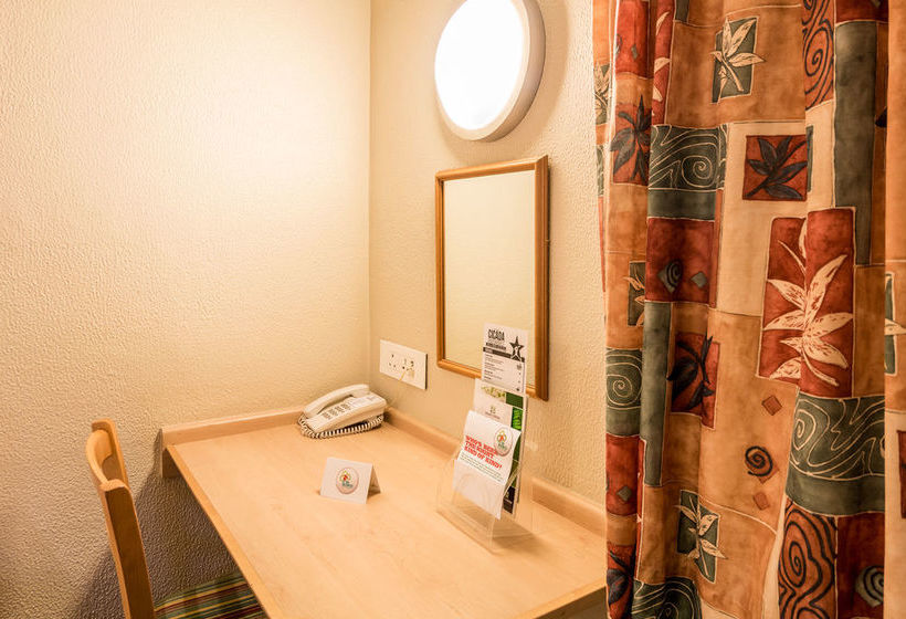 Hotel Road Lodge Mbombela 6