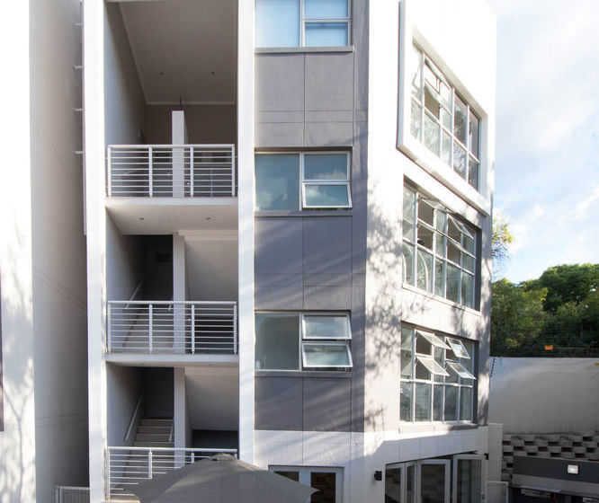 Insignia Luxury Apartments 12