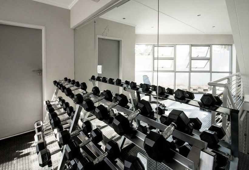 Insignia Luxury Apartments 14